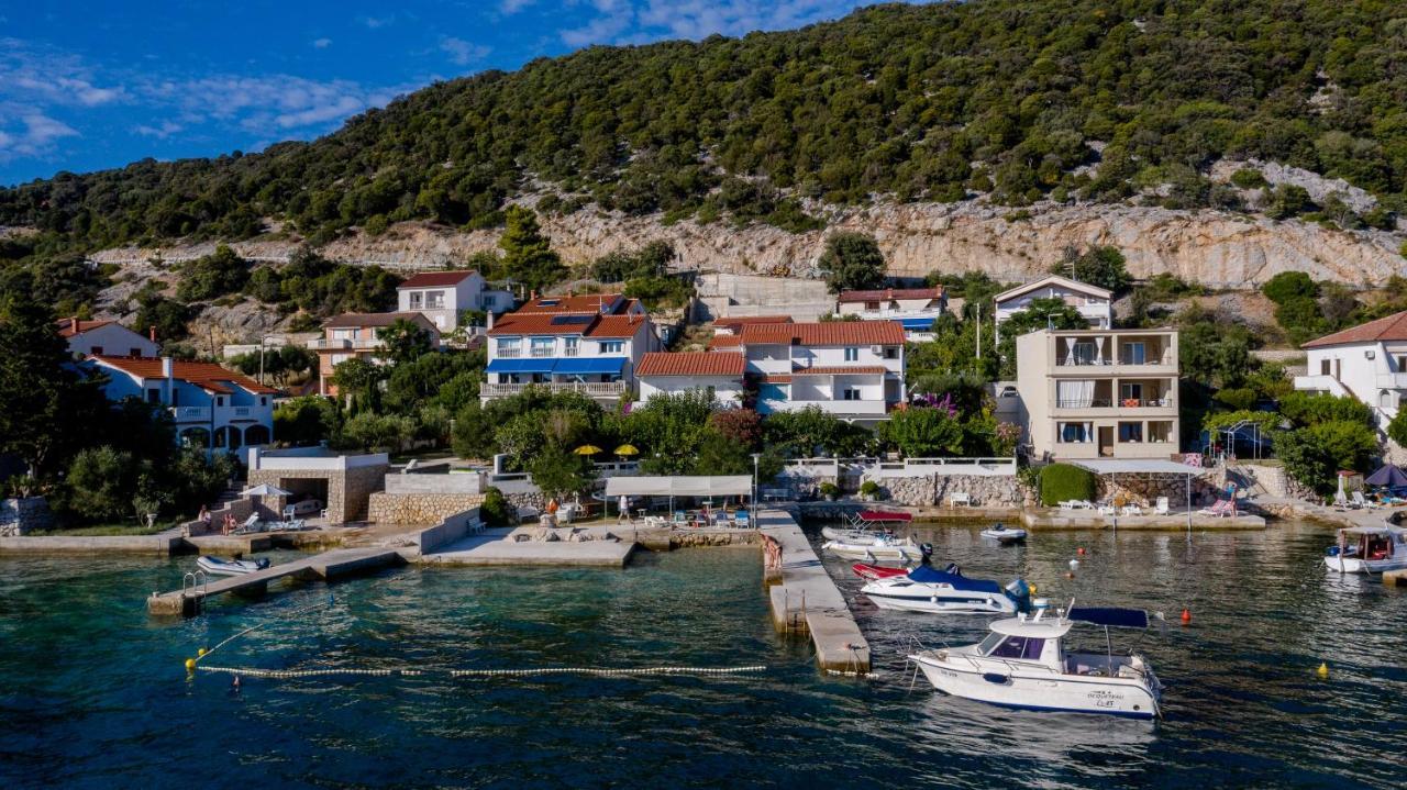 Appartamento House Subic Supetarska Draga Esterno foto