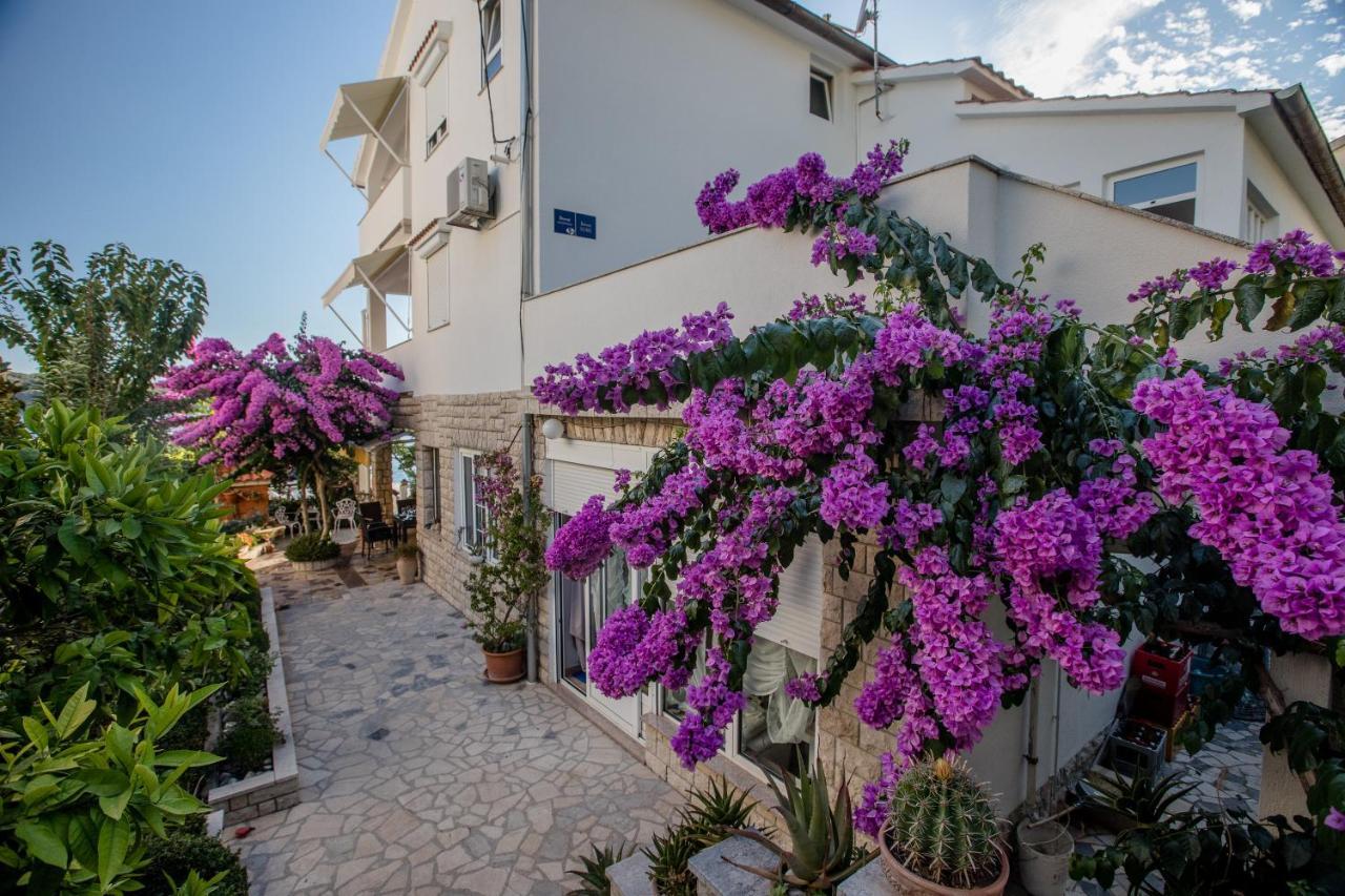 Appartamento House Subic Supetarska Draga Esterno foto