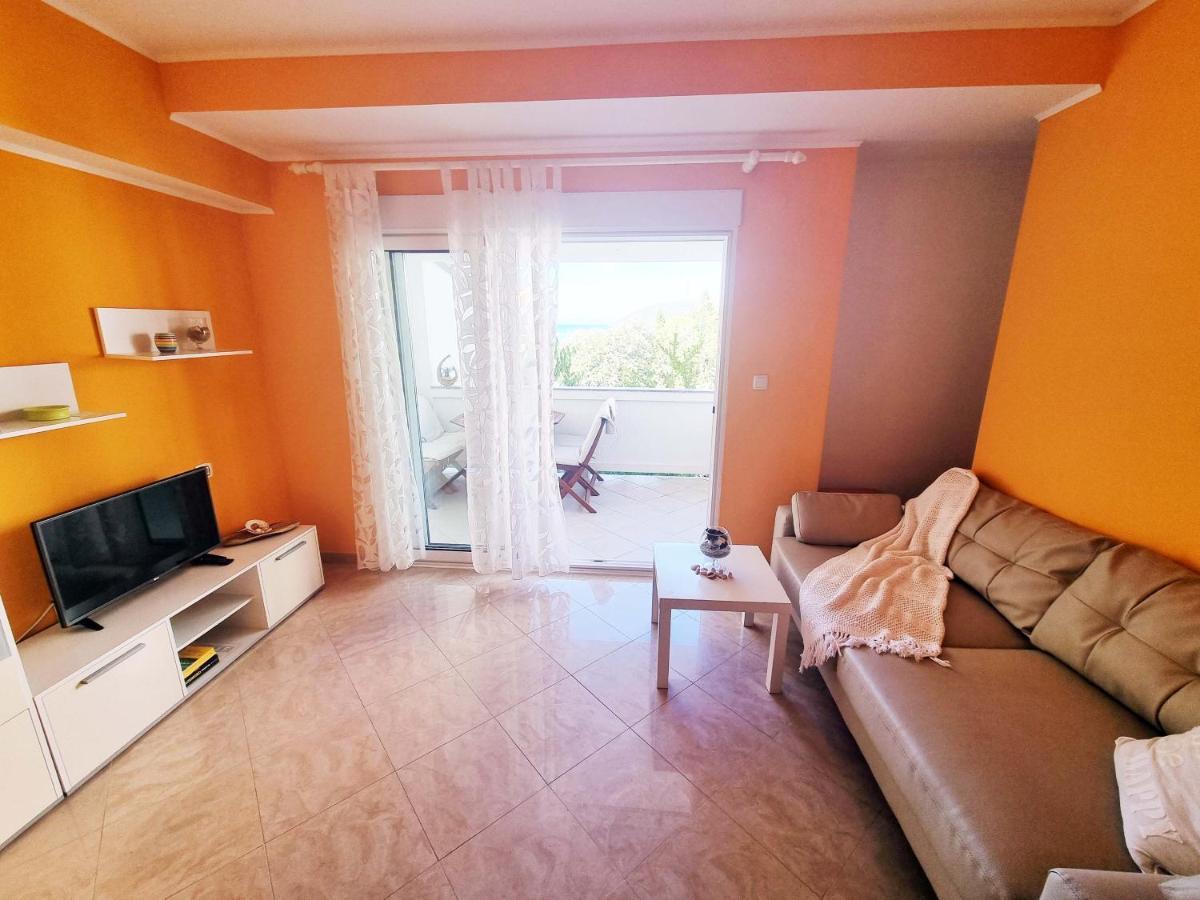 Appartamento House Subic Supetarska Draga Esterno foto