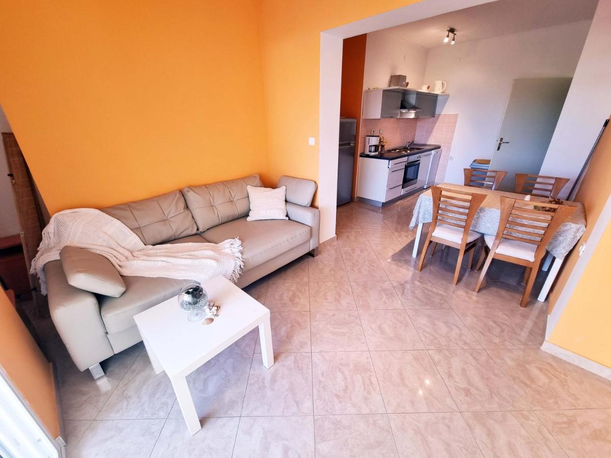 Appartamento House Subic Supetarska Draga Esterno foto