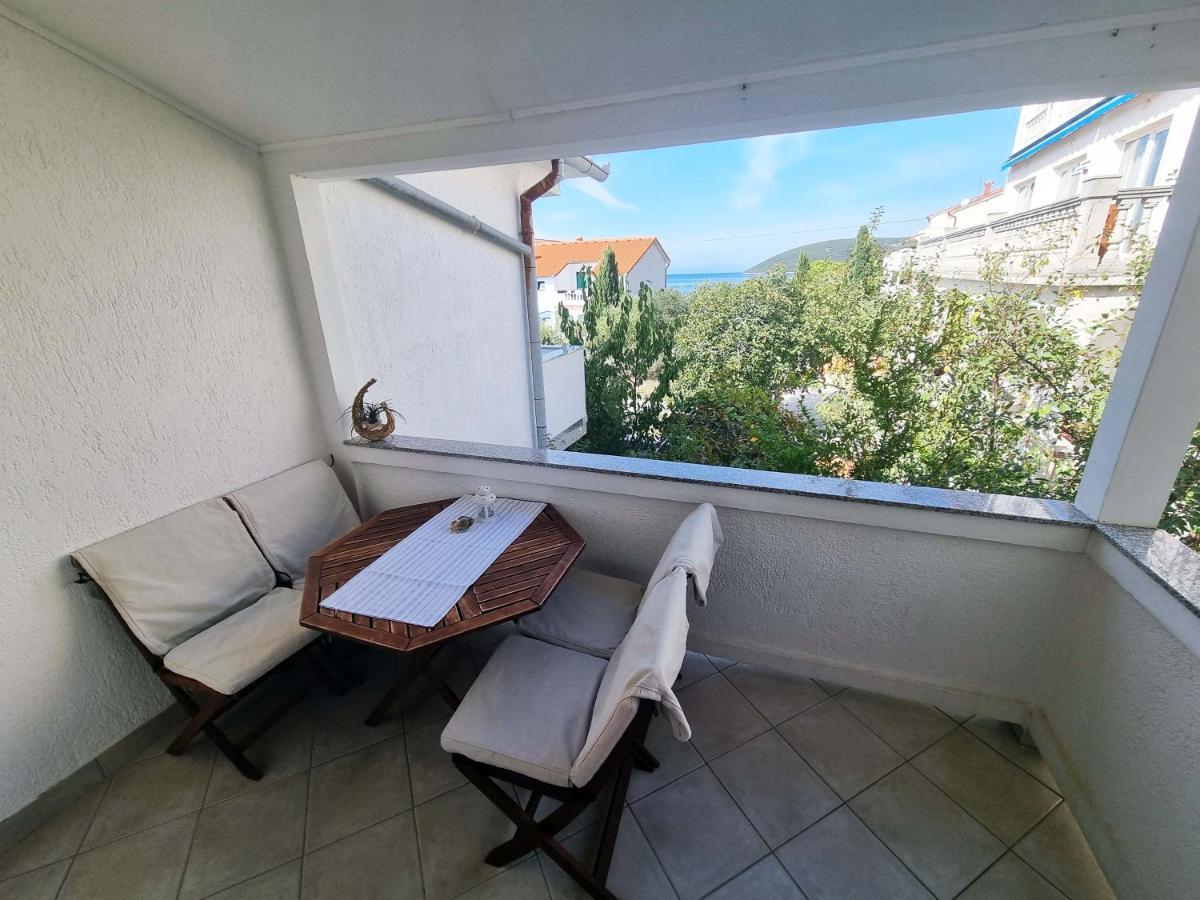 Appartamento House Subic Supetarska Draga Esterno foto