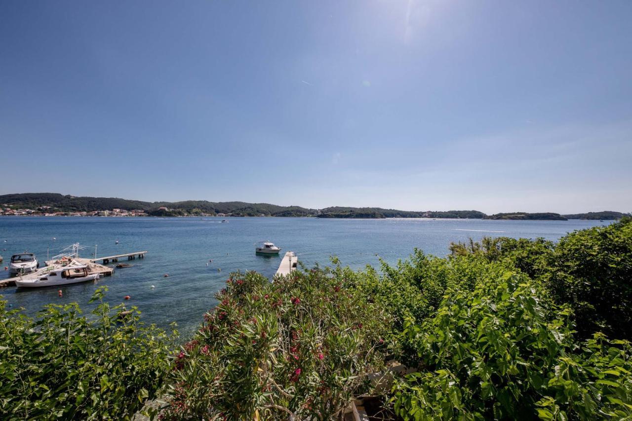 Appartamento House Subic Supetarska Draga Esterno foto