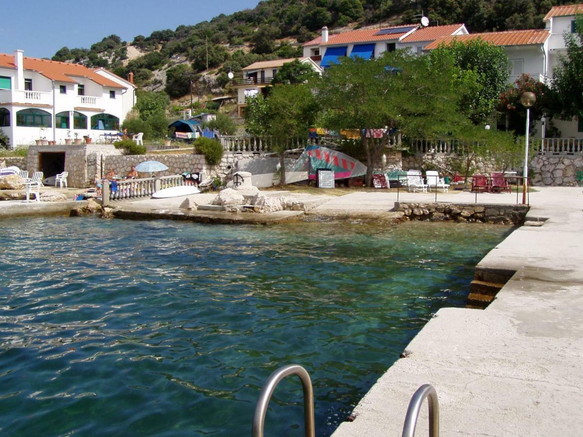 Appartamento House Subic Supetarska Draga Esterno foto